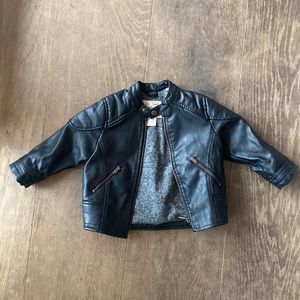 Zara baby biker jacket. Black size 12-18 fleece lined. Only worn once.